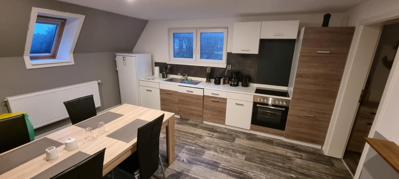 3 Zimmer Ferienwohnung In Jever Exteriér fotografie